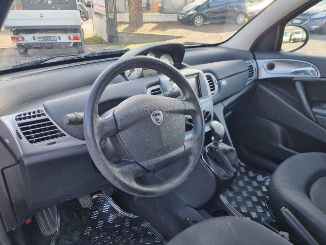 LANCIA Ypsilon 1.2 69 CV Diva
