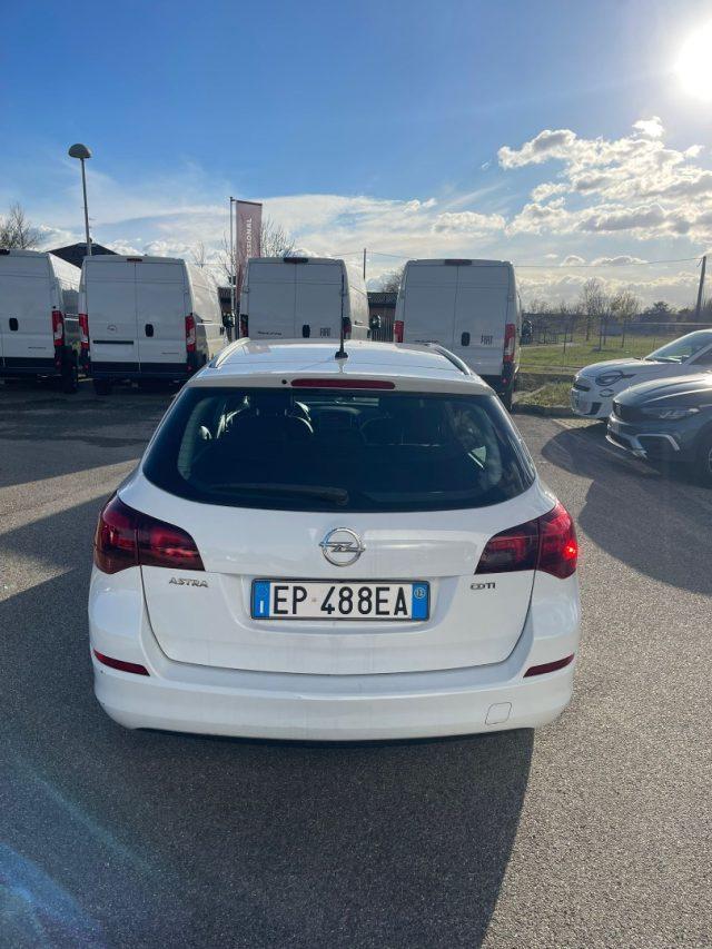 OPEL Astra 1.7 CDTI 110CV Sports Tourer Cosmo
