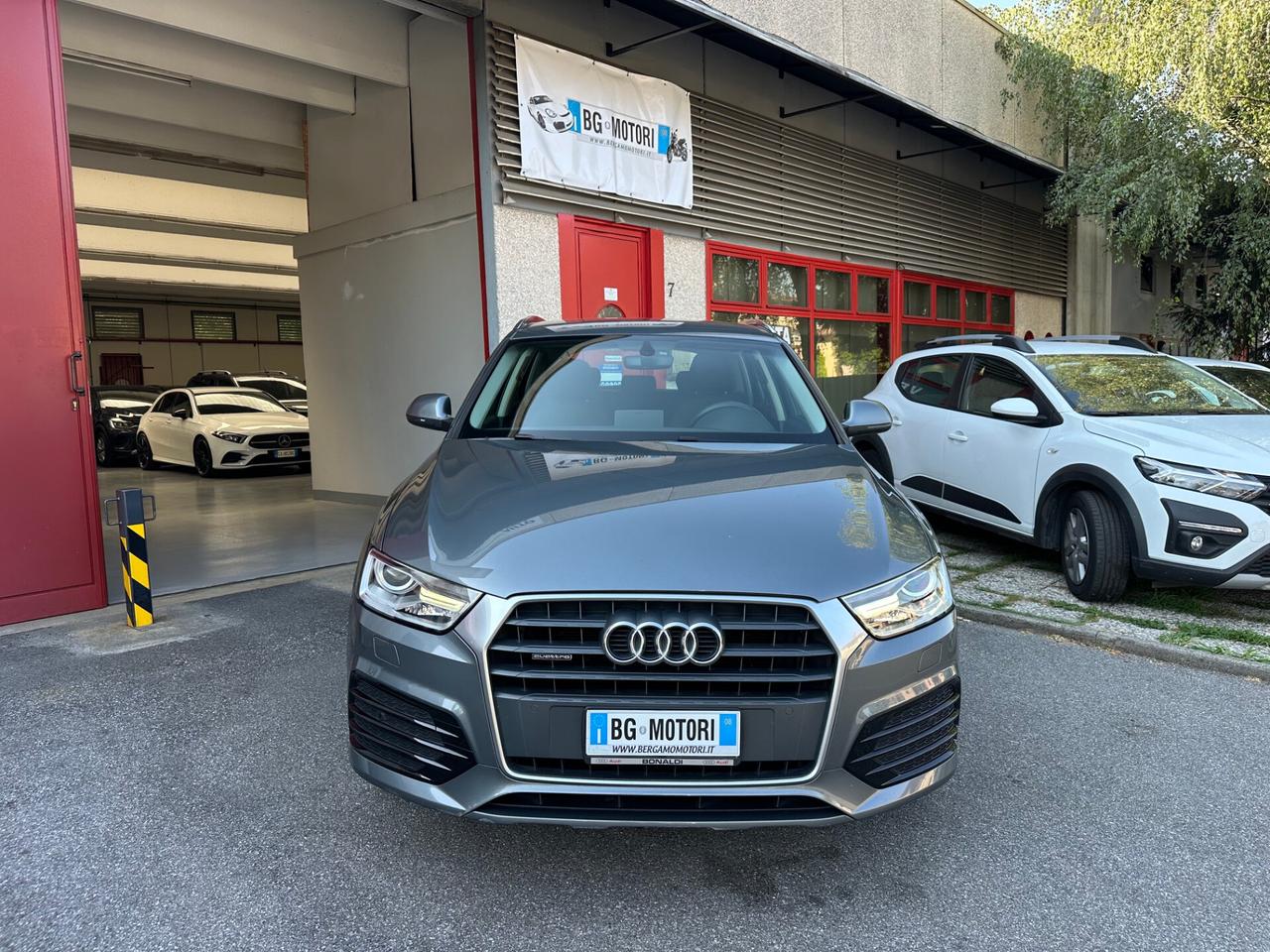 Audi Q3 2.0 TDi quattro S-Tronic unipropr.