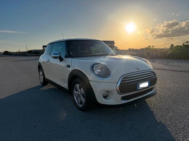 Mini Cooper 1.5 One D