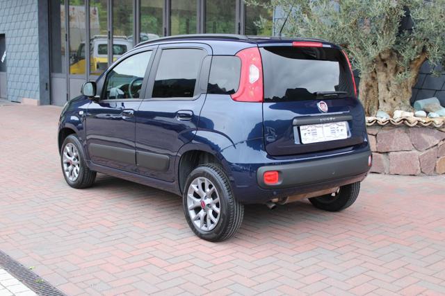 FIAT Panda 0.9 TwinAir Turbo Natural Power Lounge