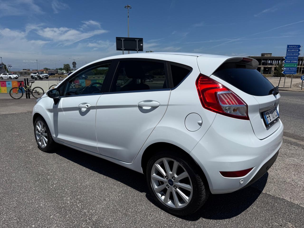 Ford Fiesta 1.4 GPL Titanium