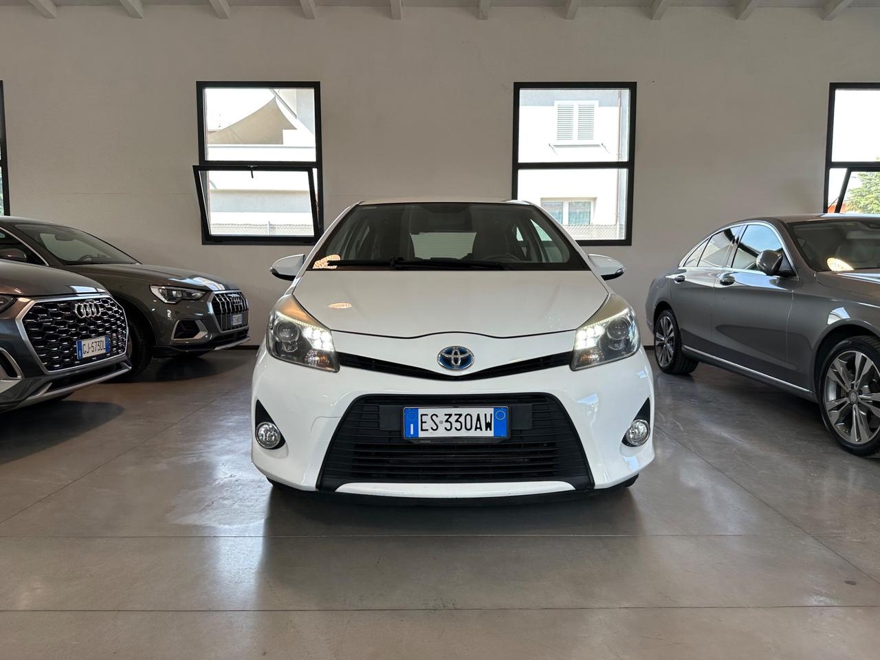 Toyota Yaris 1.5 Hybrid 5 porte Lounge Più