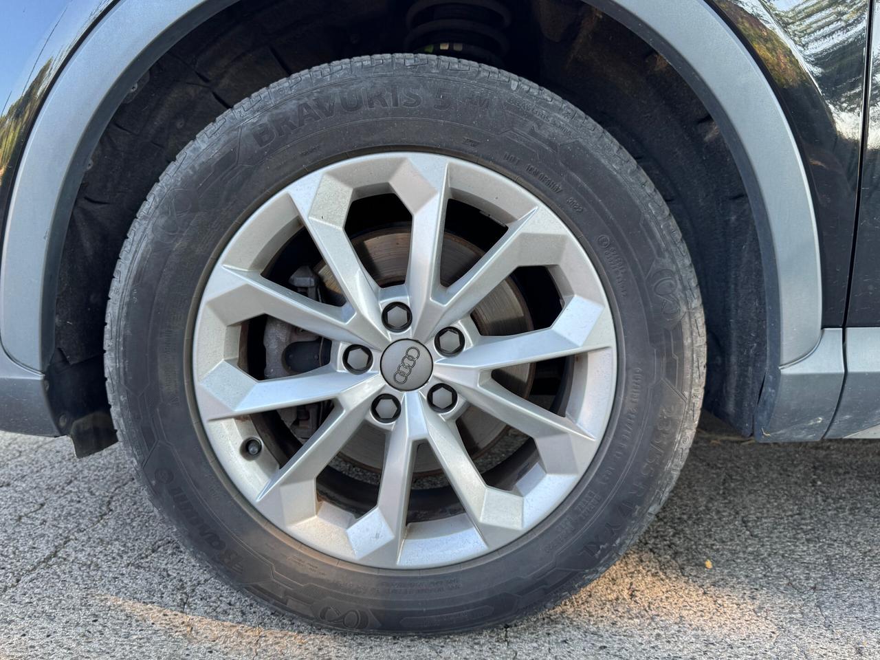 Audi Q3 2.0 TDI 150 CV Design