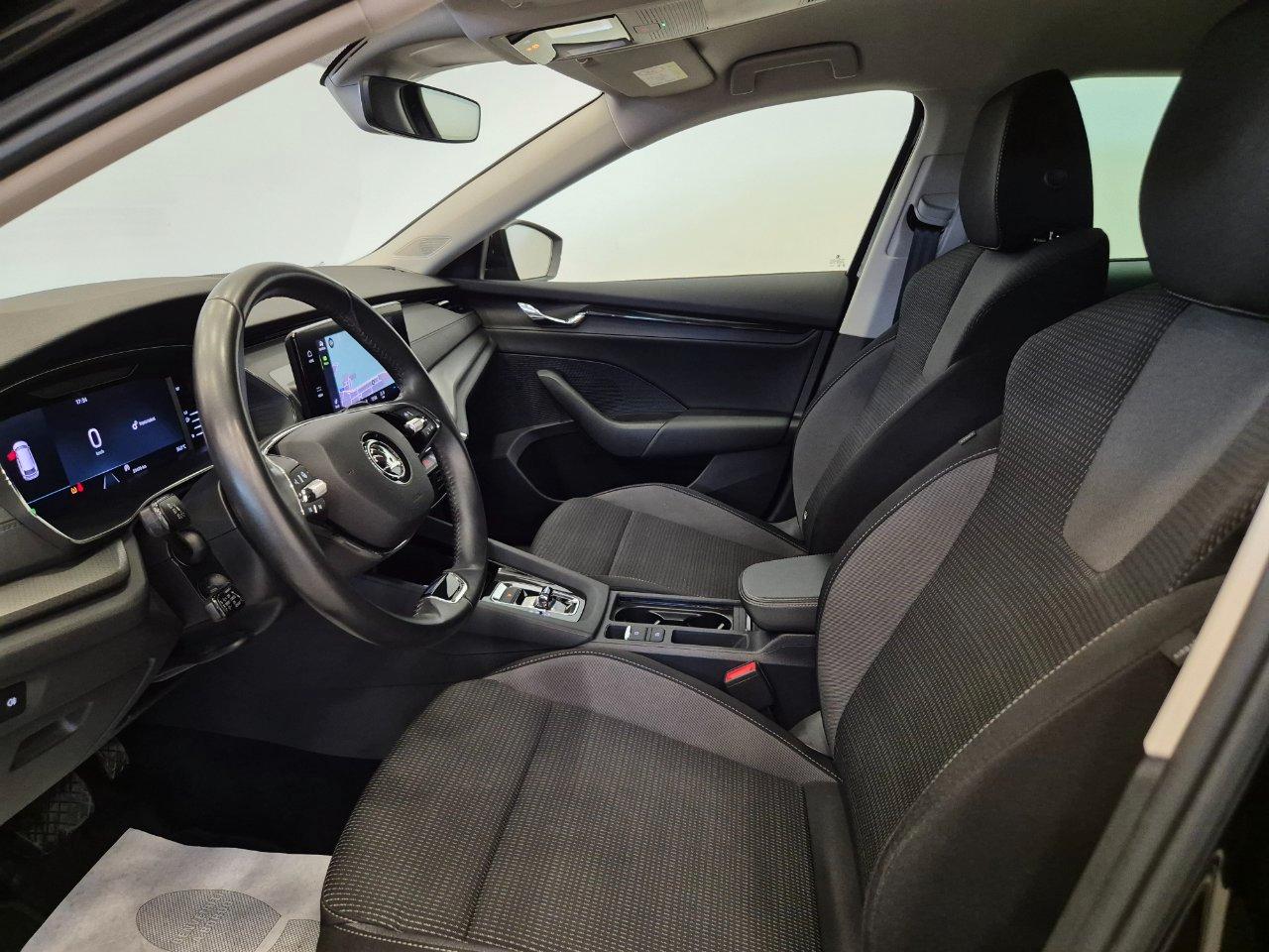 Skoda Octavia 2.0 tdi evo Ambition 150cv dsg