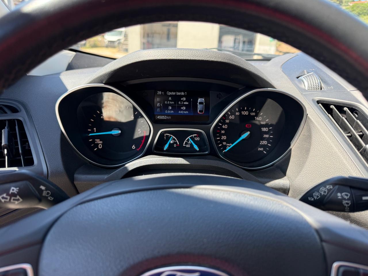 Ford Kuga 1.5 TDCI 120 CV S&S 2WD Business