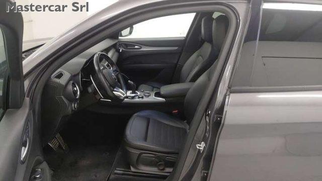 ALFA ROMEO Stelvio 2.2 TD 160 CV Sprint AT8 RWD TG : GJ286AW