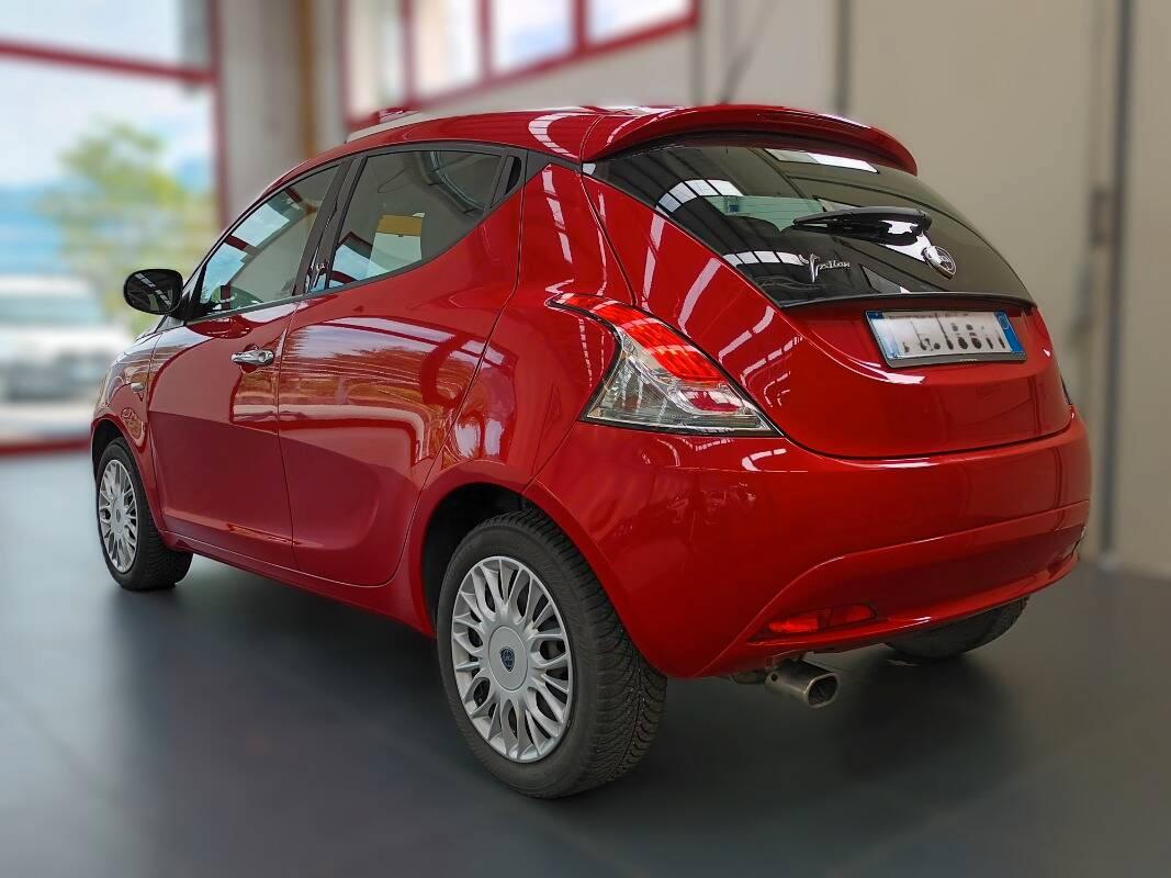 Lancia Ypsilon 1.3 mjt Silver s&s 95cv