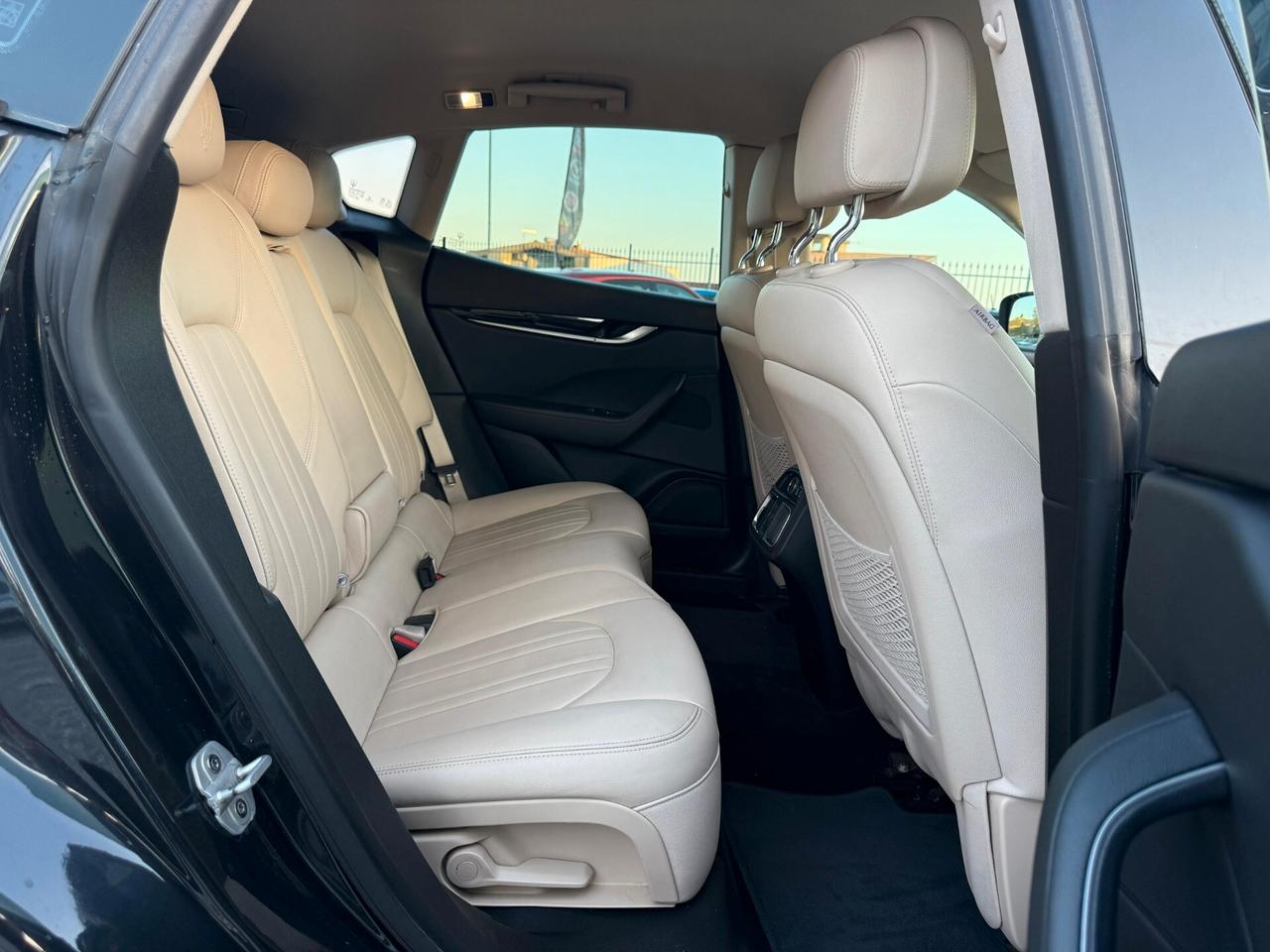 Maserati Levante V6 Diesel 275 CV AWD Gransport