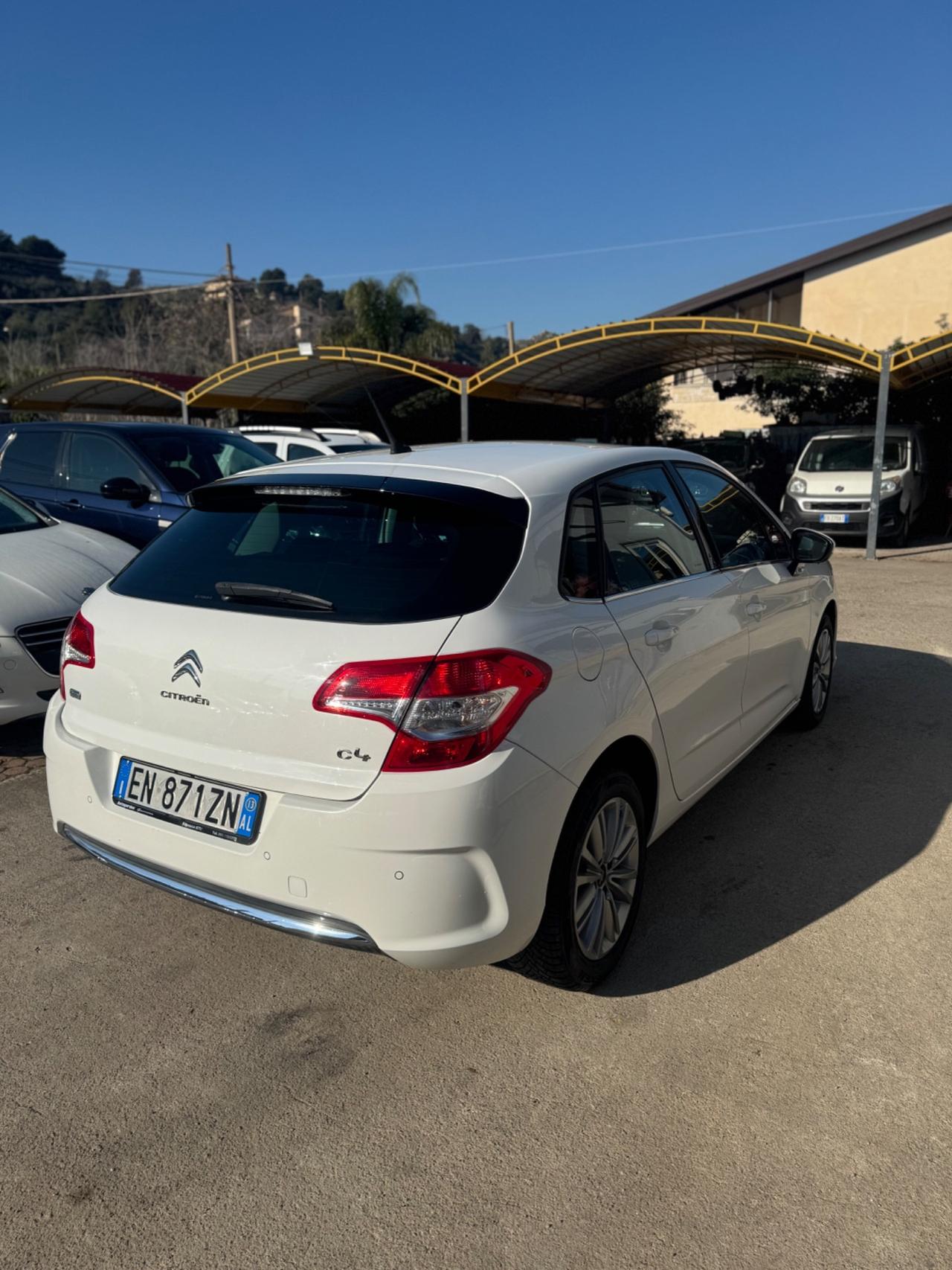 Citroen C4 1.6 e-HDi 115 airdream Exclusive
