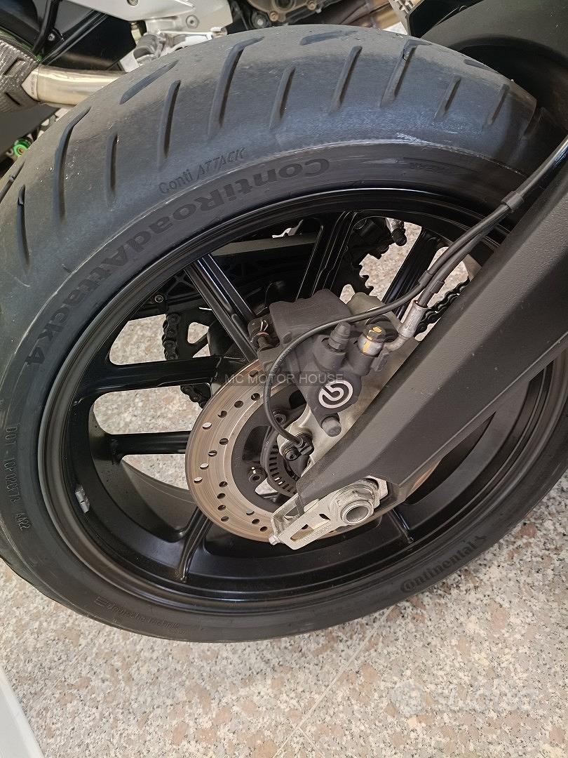 Ducati scrambler 800 +0maggi0 casco+rate+permute