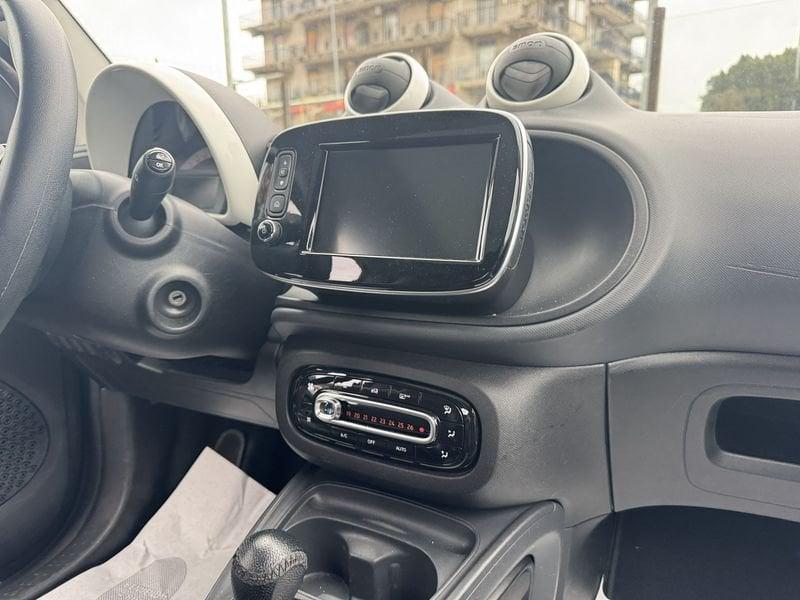 smart fortwo 70 1.0 52kW youngster