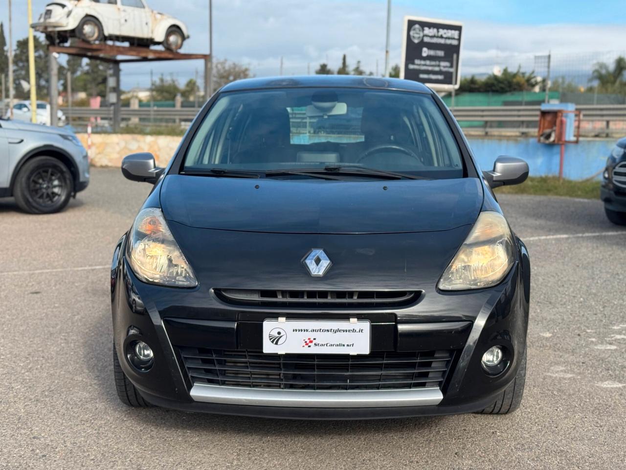 Renault Clio 1.5 dCi 75CV 5 p Dynamique - 2011