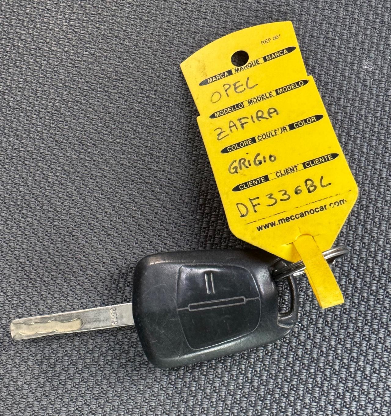 Opel Zafira 1.6 16V ecoM 94CV Cosmo