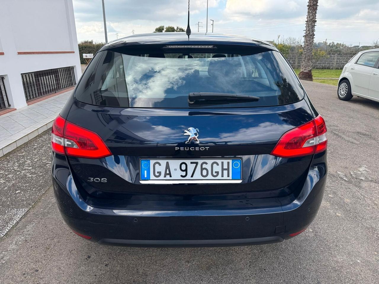 Peugeot 308 BlueHDi 130 S&S EAT8 SW Business