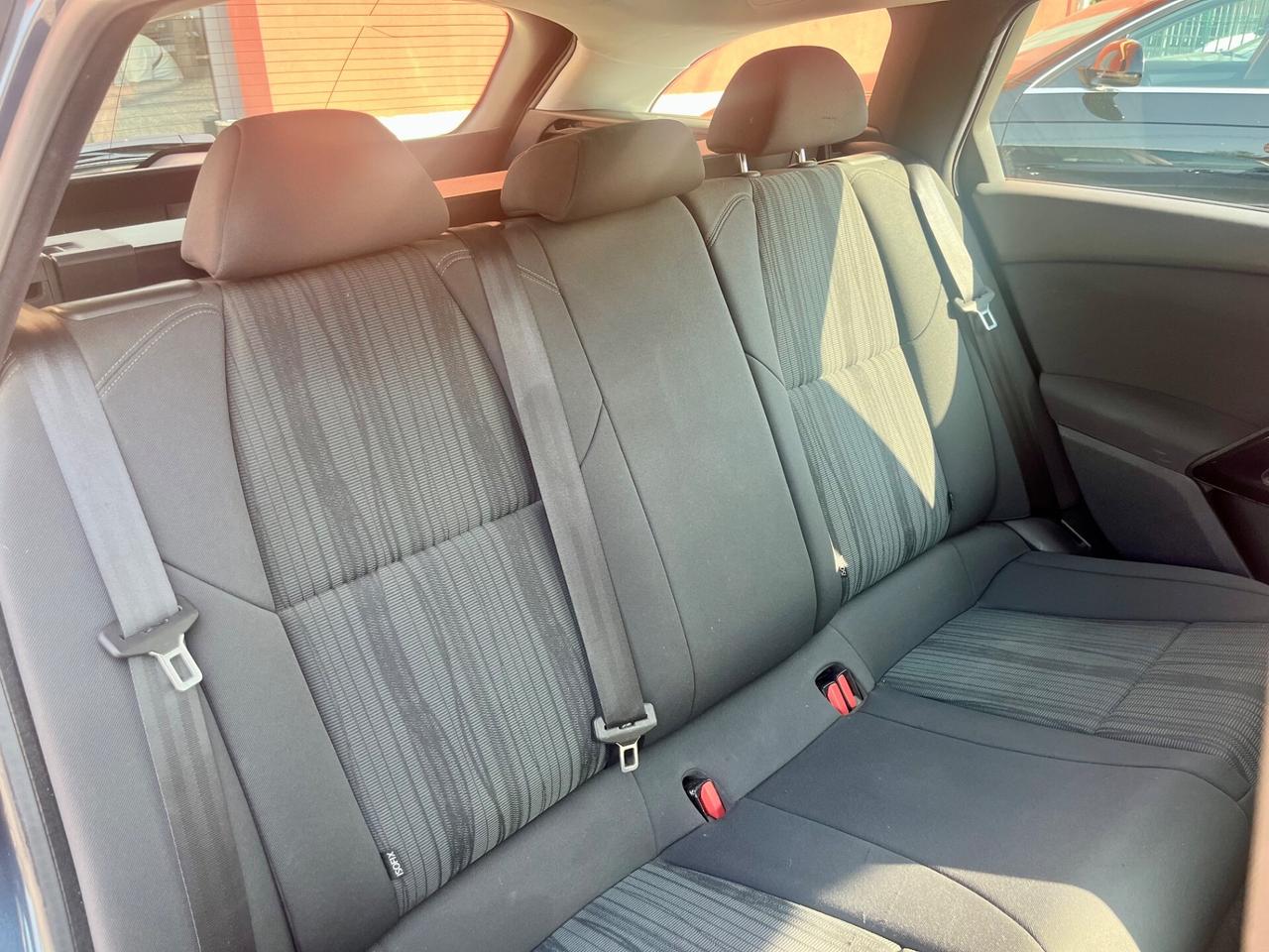 Peugeot 508 1.6 HDi 115CV SW