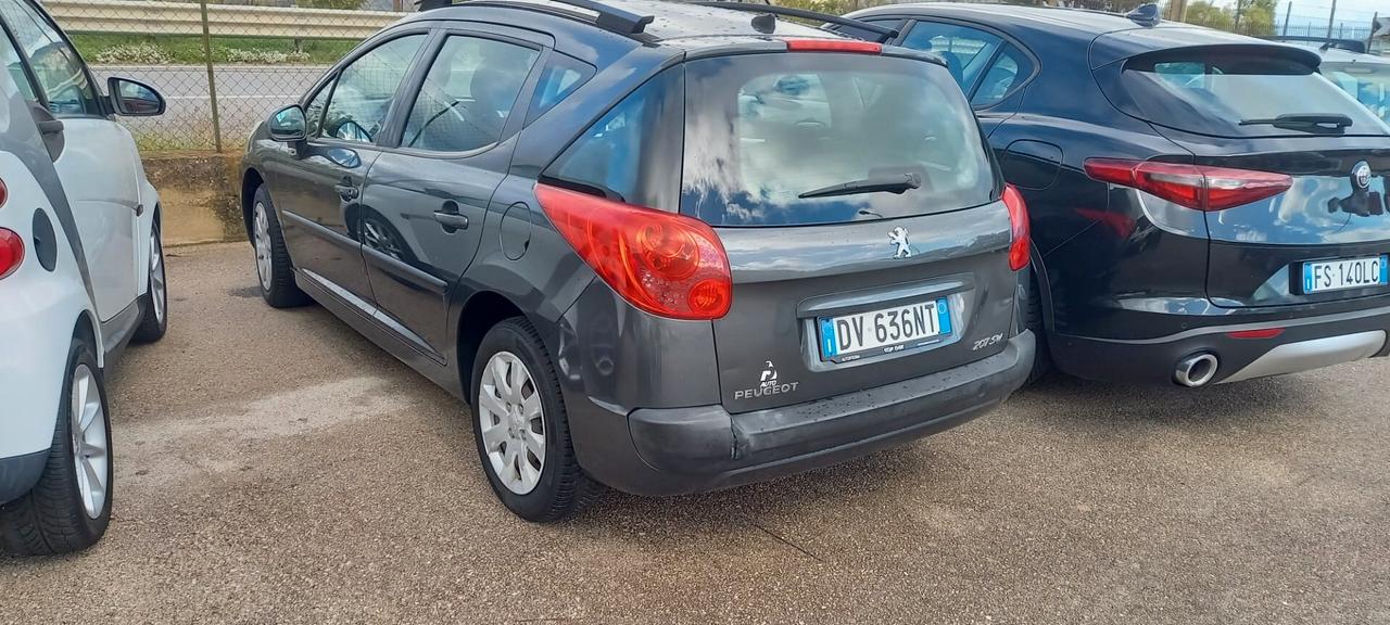 Peugeot 207 1.6 - Station Wagon