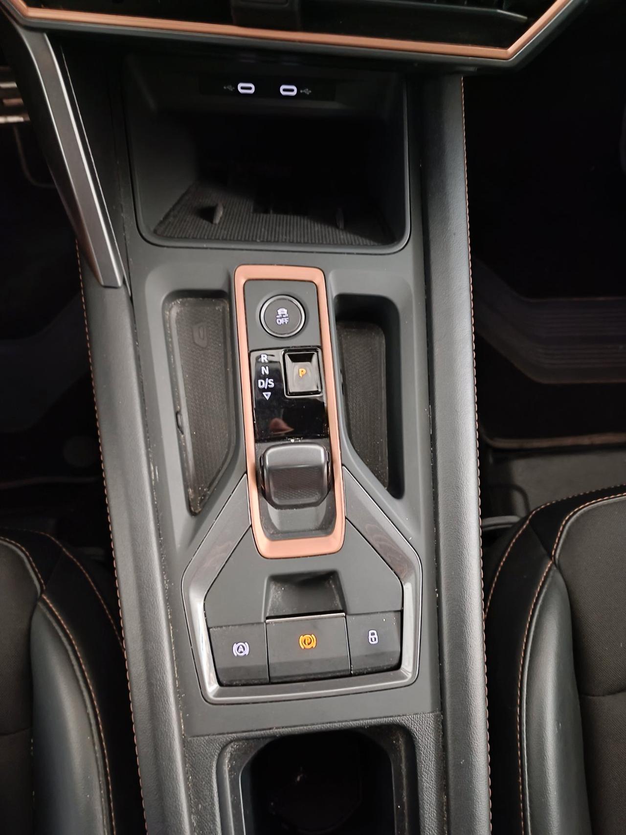 Cupra Leon 1.5 hybrid 150cv dsg