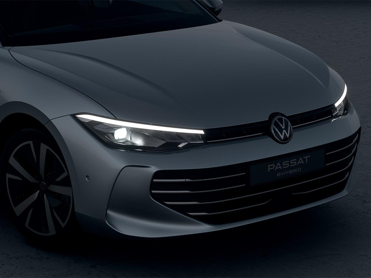 Volkswagen Passat 1.5 tsi ehybrid business 204cv dsg