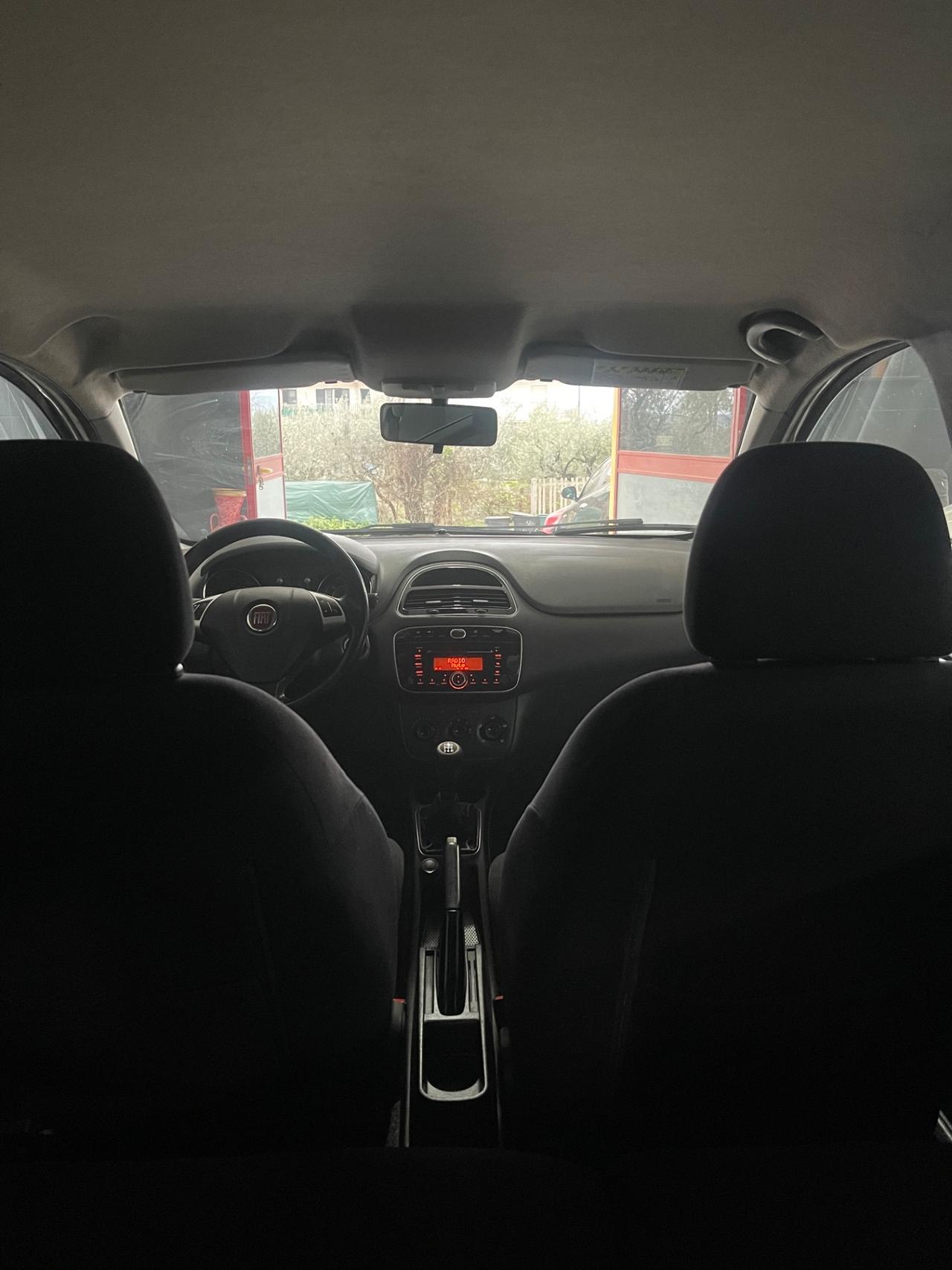 Fiat Punto 1.3 MJT 75 cv lounge