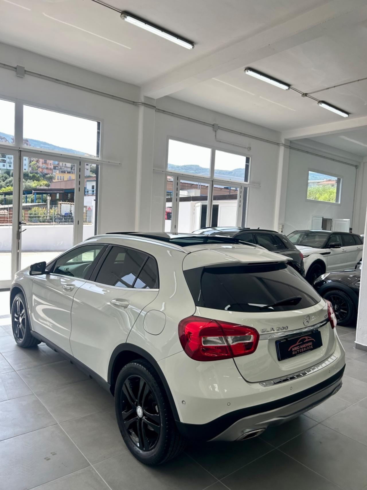 Mercedes-benz GLA 200 d Sport TETTO finanziabile