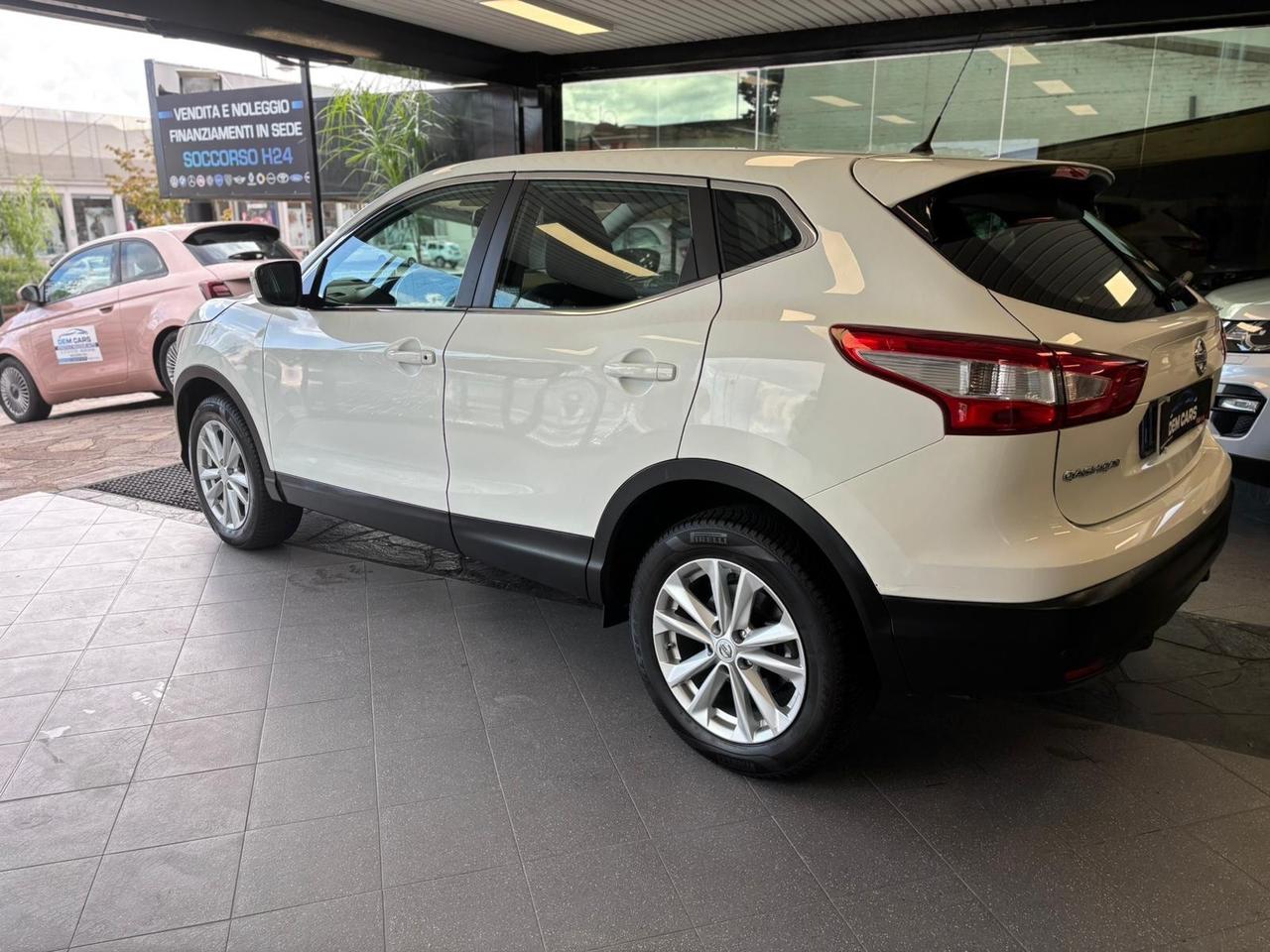 Nissan Qashqai 1.5 dCi DPF Tekna