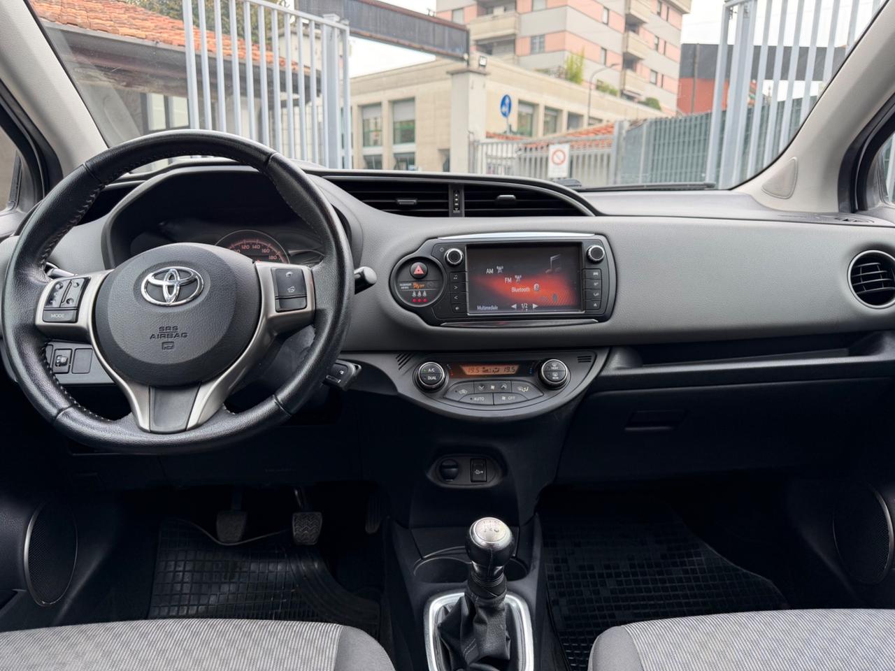Toyota Yaris 1.0 Neopatentati Euro 6