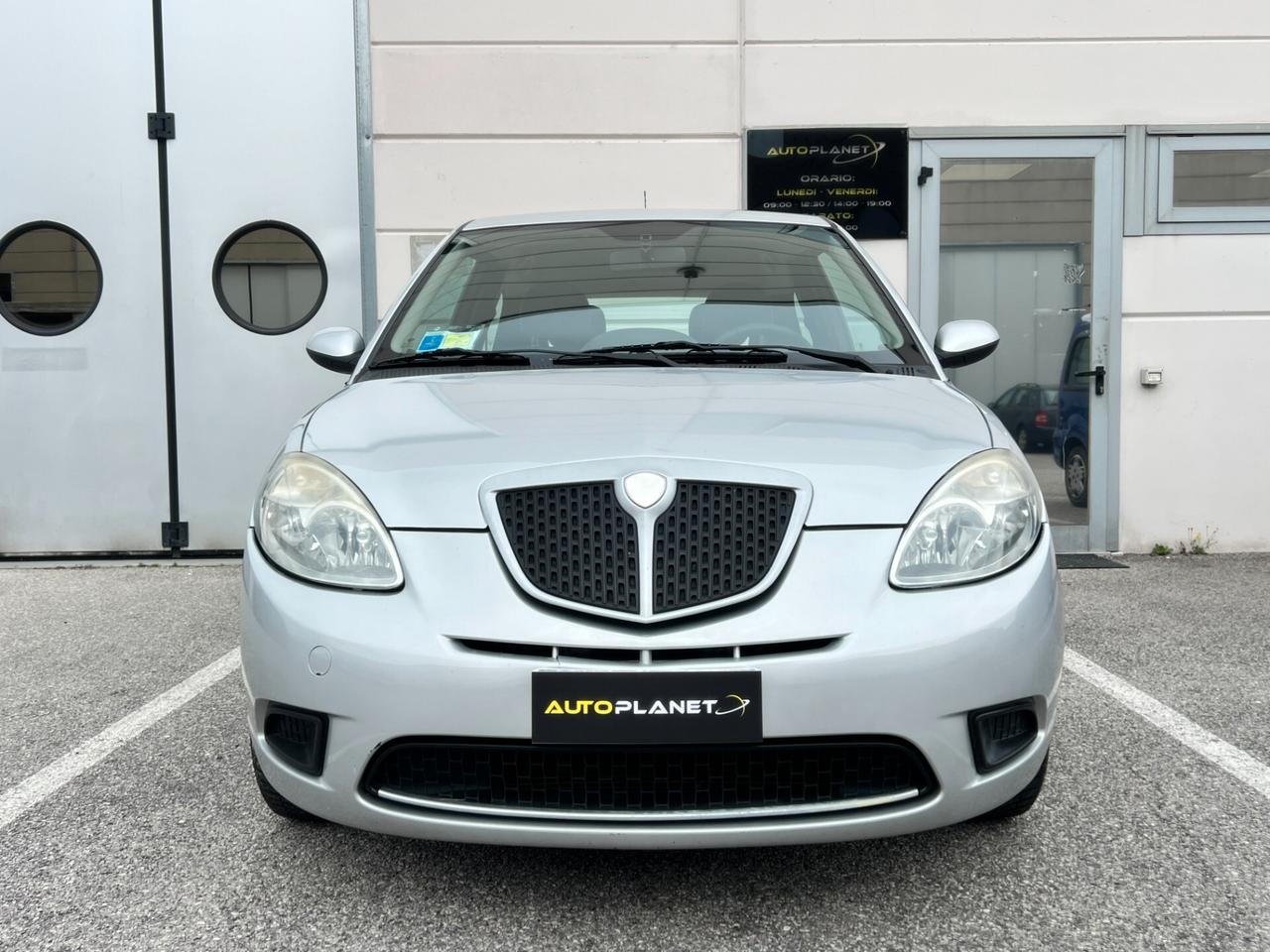 Lancia Ypsilon 1.2 Argento