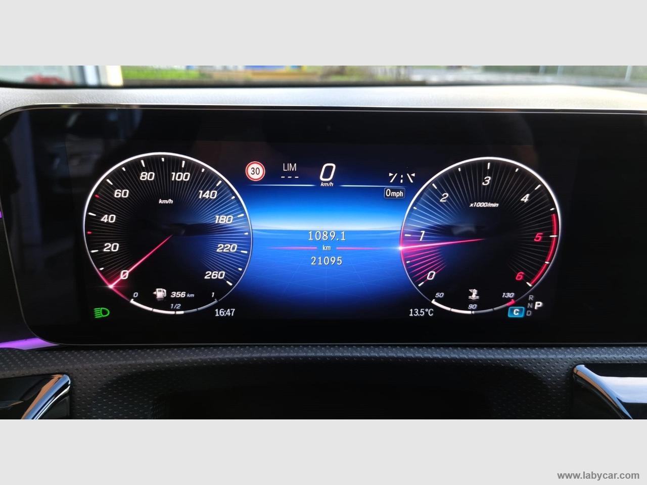 MERCEDES-BENZ A 180 d Aut. Premium Plus AMG Line P.CONSEGNA