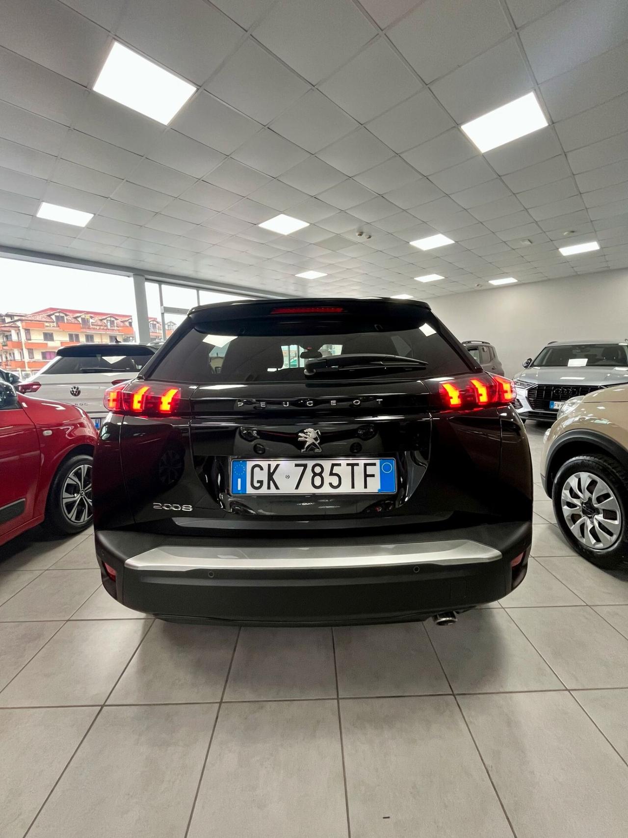 Peugeot 2008 BlueHDi 130 S&S EAT8 Allure