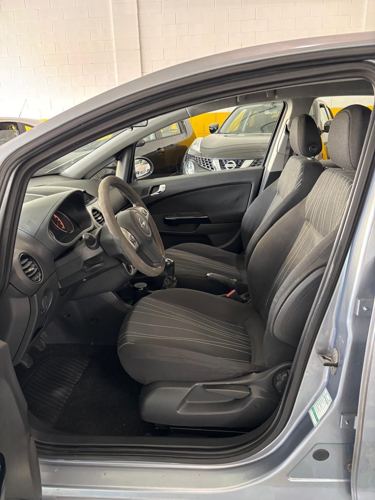 Opel Corsa 1.2 5 porte Enjoy