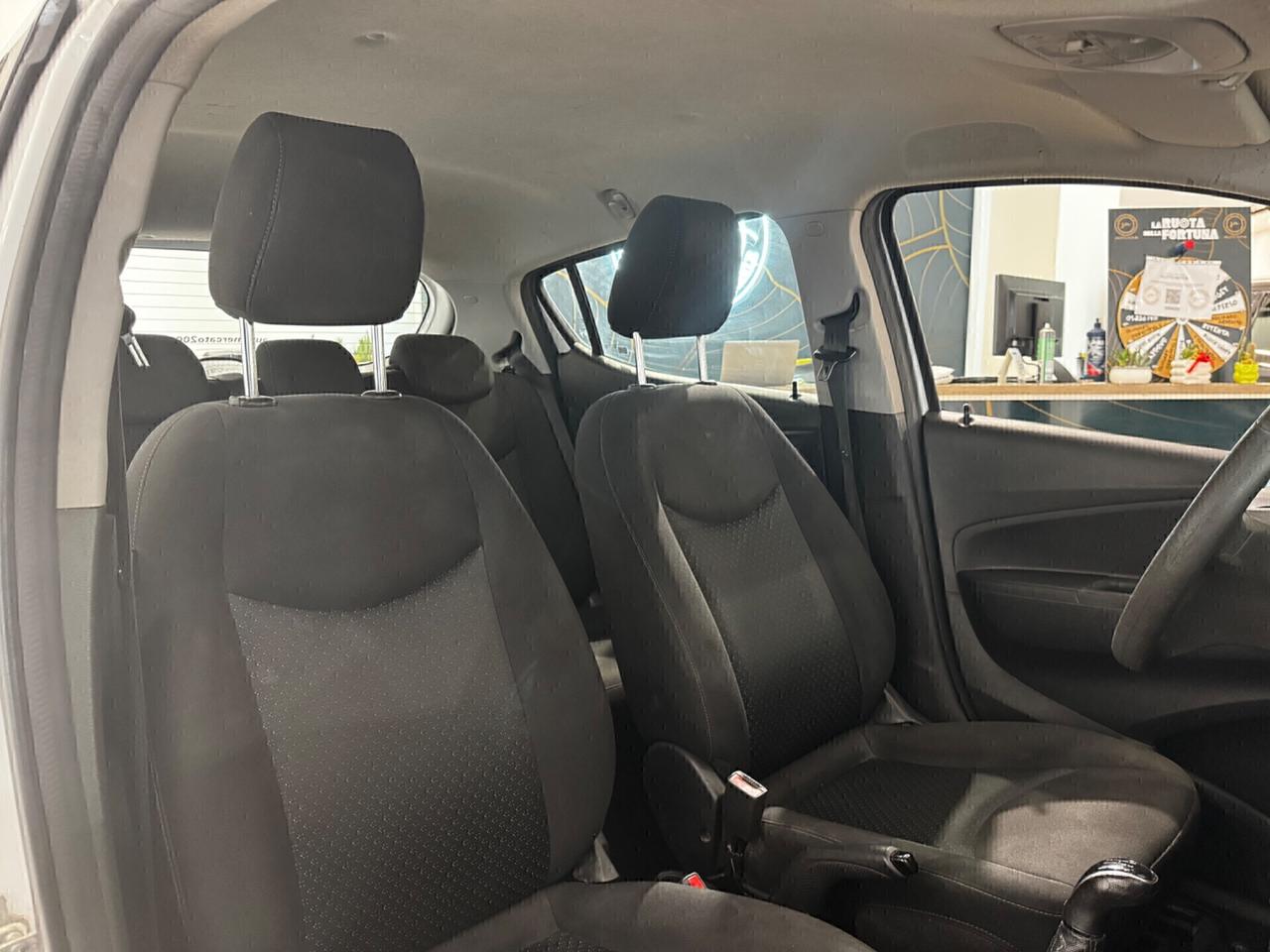 Opel Karl 1.0 75 CV Cosmo