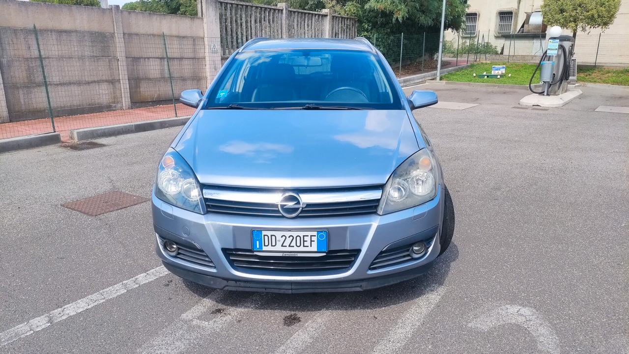 Opel Astra 1.6 Benz Twinport NEOPATENTATI - 2006