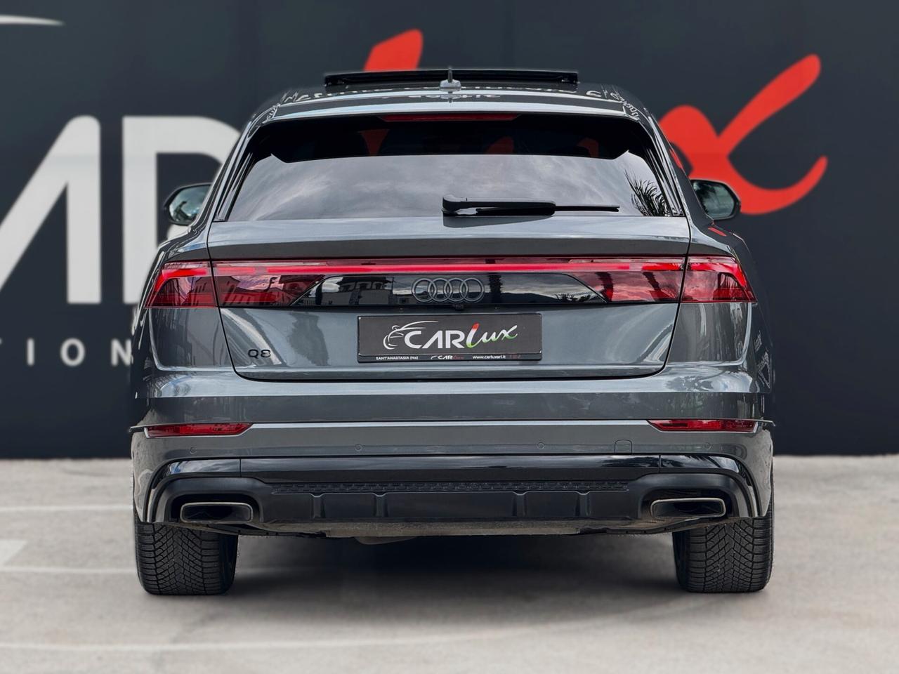 Audi Q8 50 TDI MHEV S line Quattro 286CV TETTO