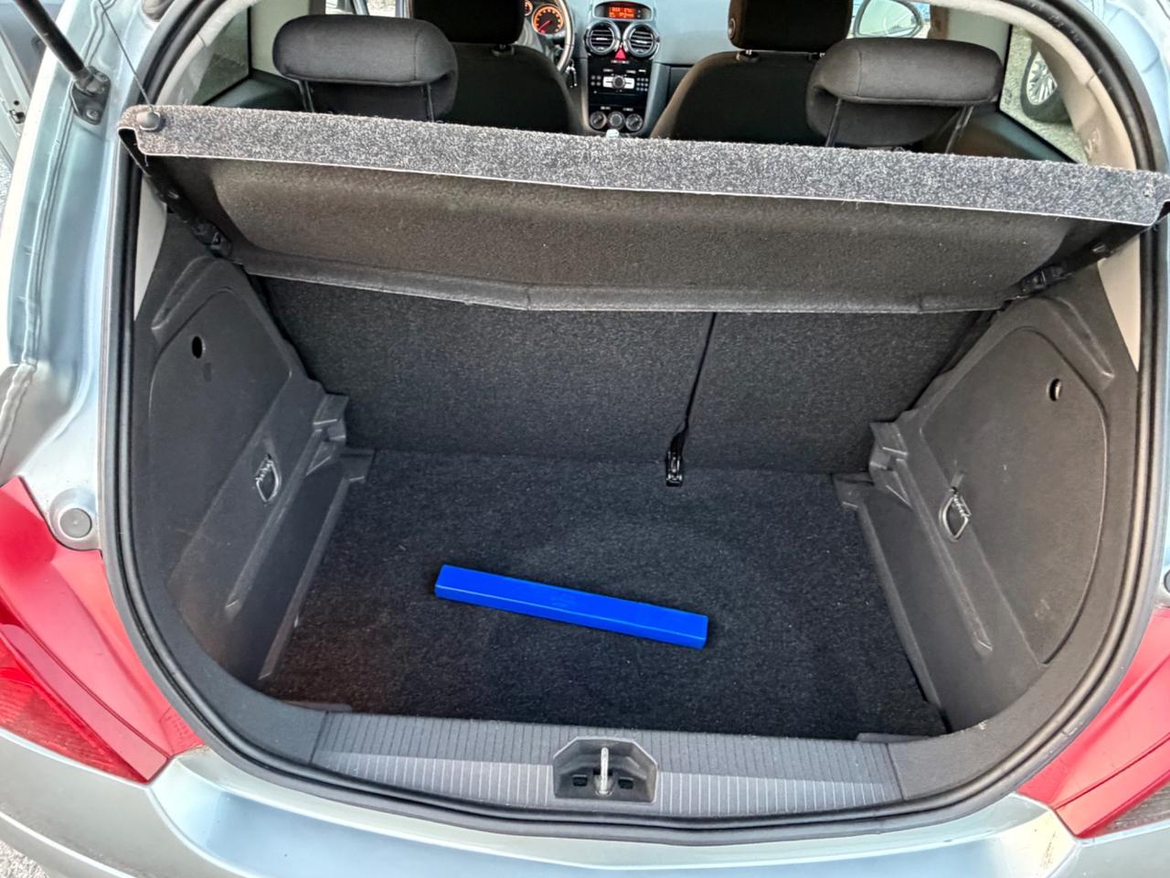 Opel Corsa 1.2 3 porte Edition