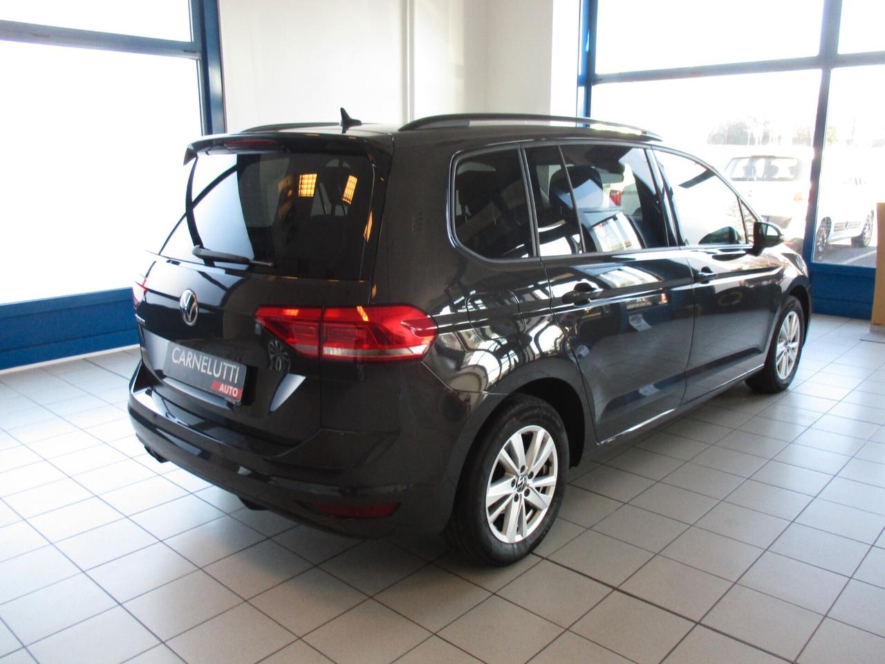 Volkswagen Touran 2.0 TDI 150 CV SCR DSG Executive BlueMotion Tech.