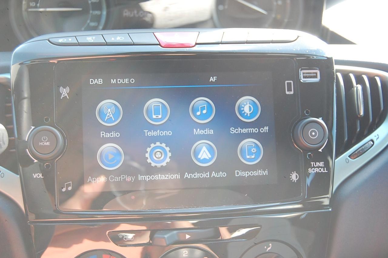 Lancia Ypsilon 1.0 FireFly 5 porte S&S Hybrid Platino