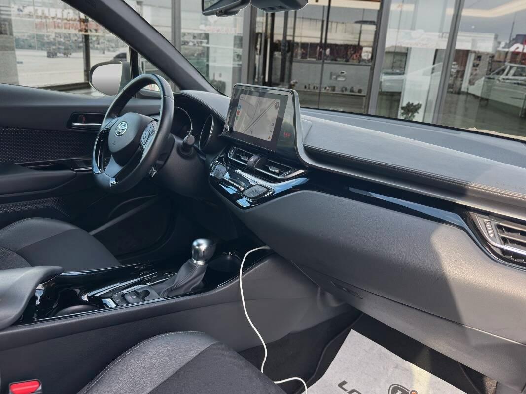 Toyota C-HR 2.0h More Business e-cvt AUTOM CARPLAY E TELECAMER