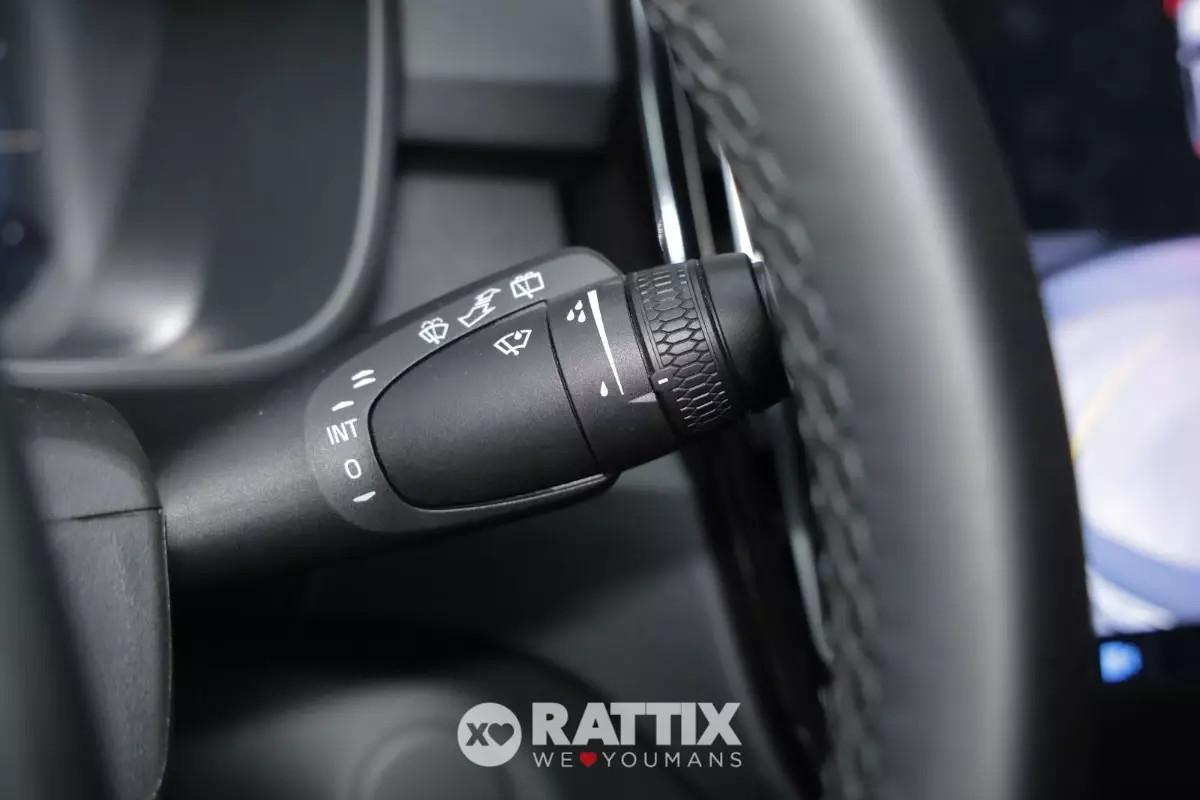 Volvo XC40 motore elettrico 175kW Recharge Pure Plus Auto
