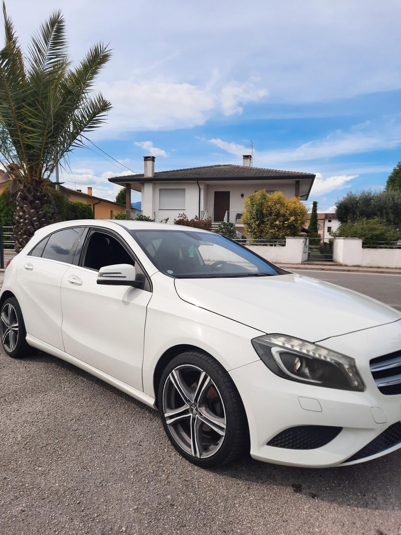 Mercedes-benz A 180 OK NEOPATENTATI