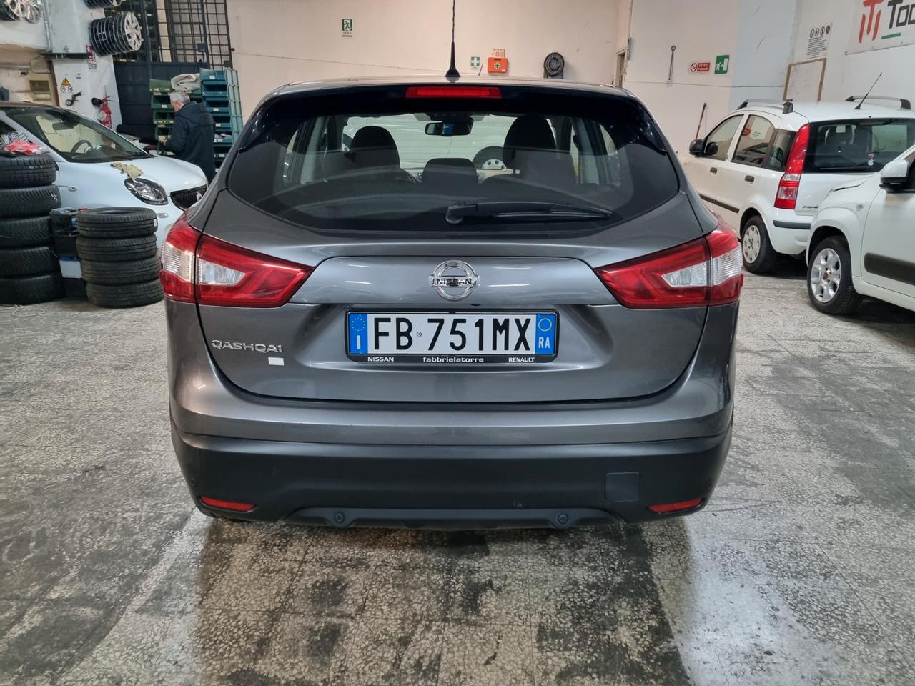 Nissan Qashqai 1.2 DIG-T N-Connecta