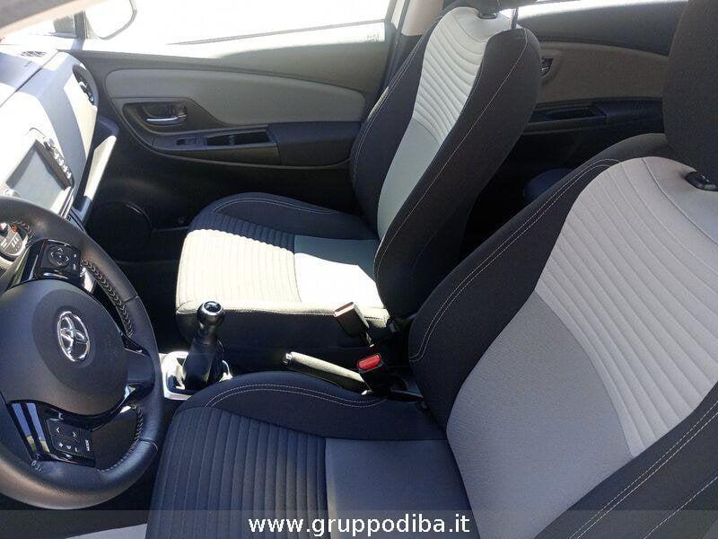 Toyota Yaris III 2017 5p Benzina 5p 1.0 Active my18