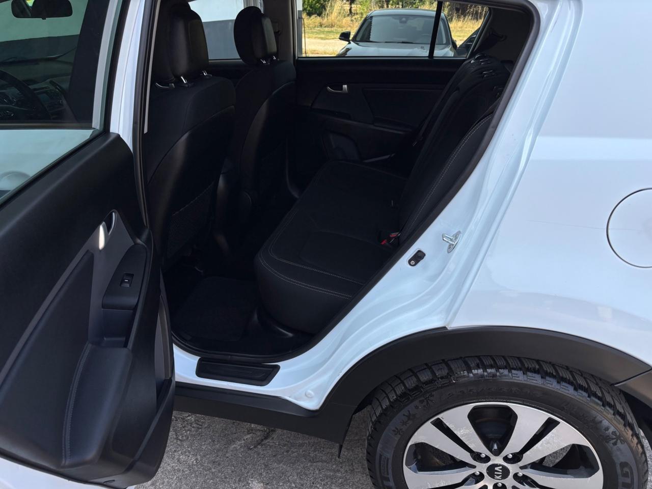 Kia Sportage 1.7 CRDI. Garanzia 12mesi. Neopatentati