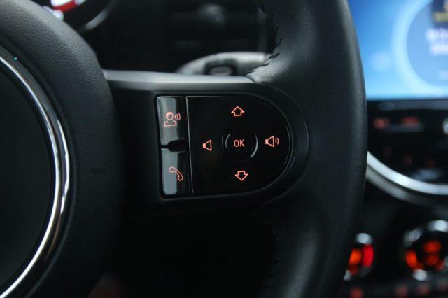 MINI Cooper 1.5 Cooper Essential 5 porte *SCONTO IMMEDIATO*