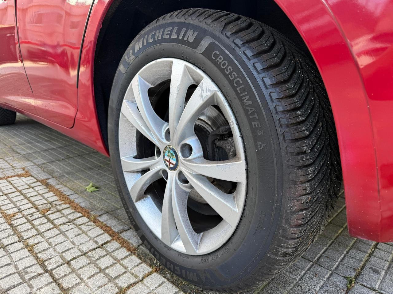 Alfa Romeo Giulietta 1.6 JTDm 120 CV exclusive diesel sport full