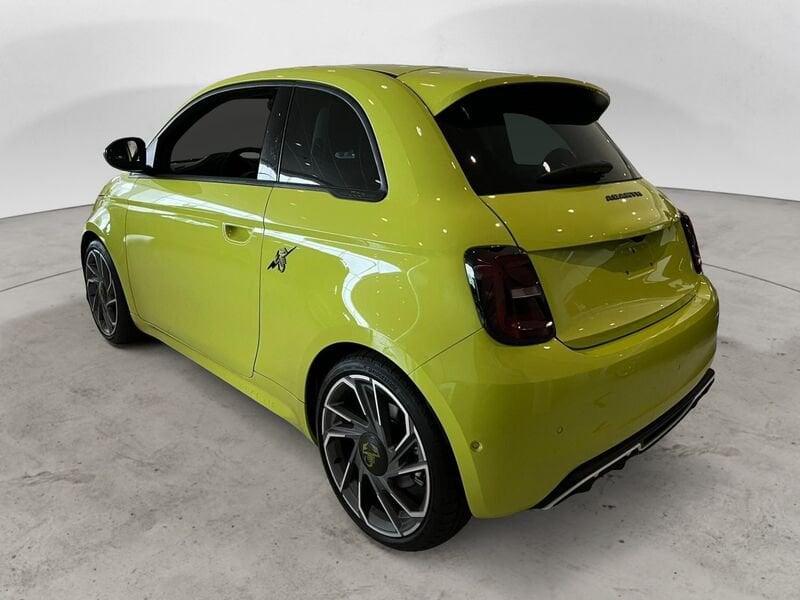 Abarth 500e 42 kWh Turismo