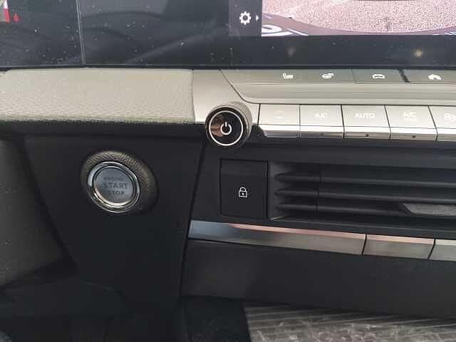 Opel Astra Berlina 1.2 Benzina 130cv ELEGANCE AZIENDALE