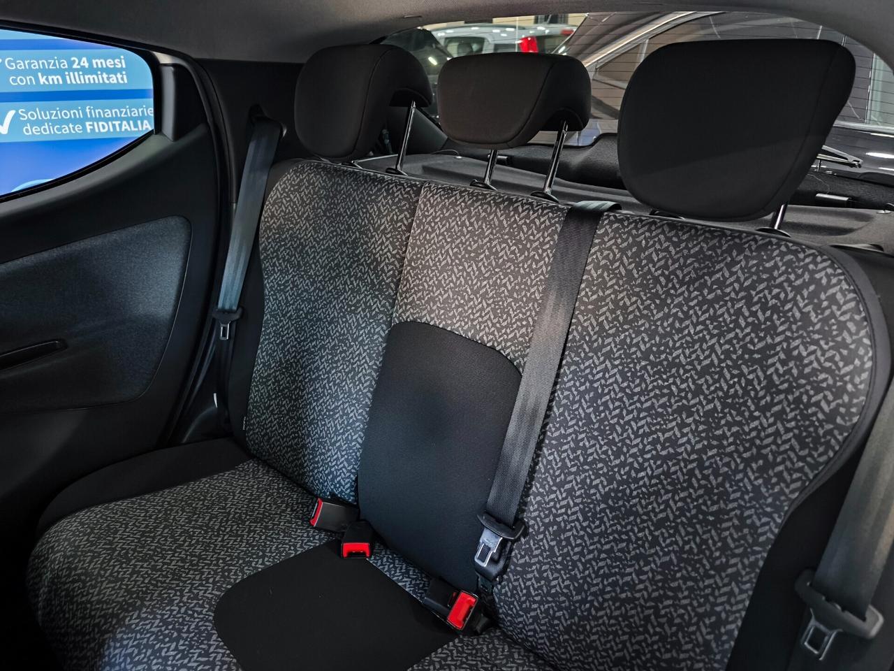 Lancia Ypsilon 1.0 FireFly 5 porte S&S Hybrid Ecochic Silver