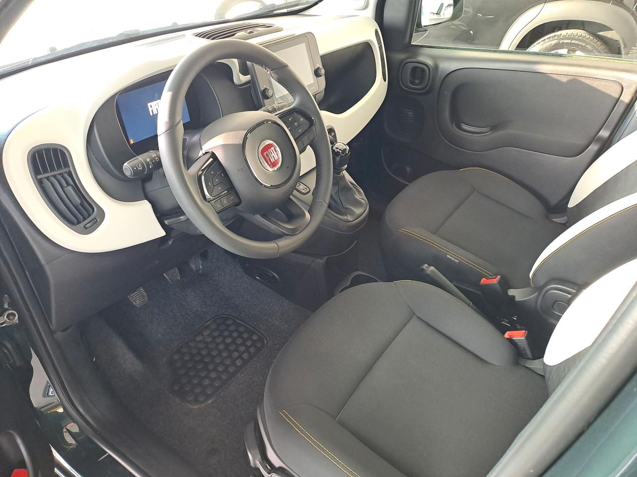 Fiat Panda Cross 1.0 FireFly Benzina Hybrid 2025