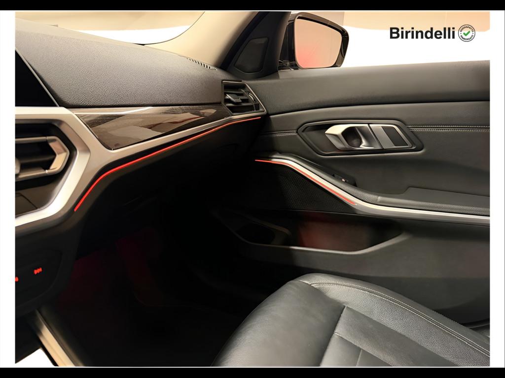 BMW Serie 3(G20/1-80/1) - 320d Luxury